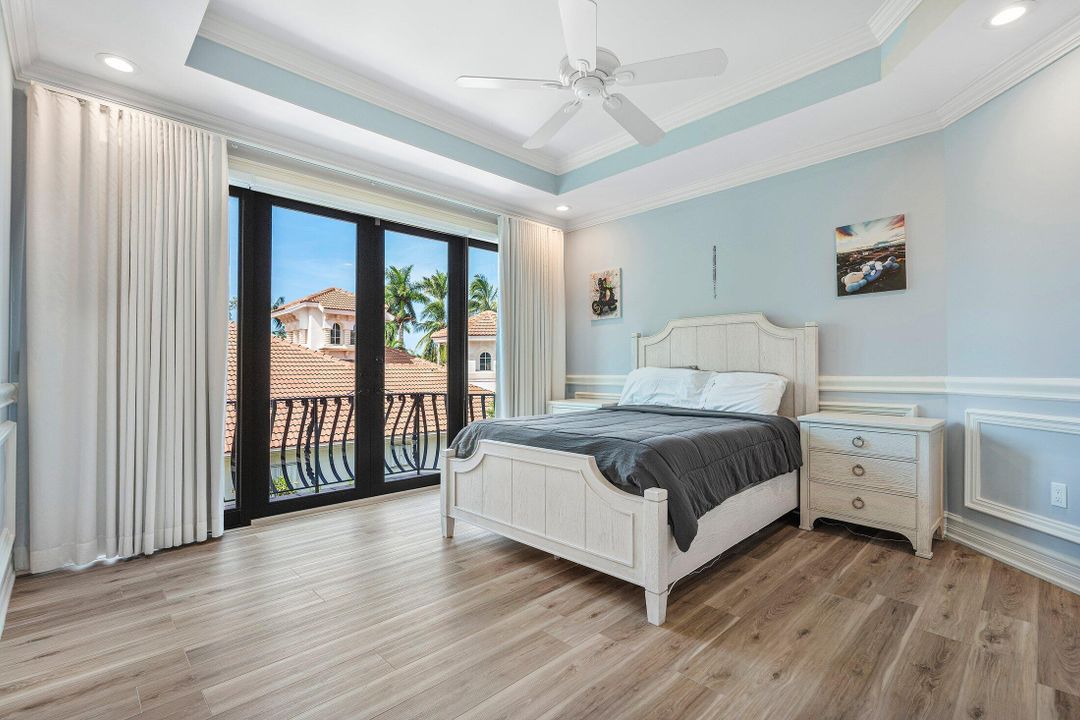 На продажу: $5,270,000 (6 спален, 6 ванн, 6680 Квадратных фут)