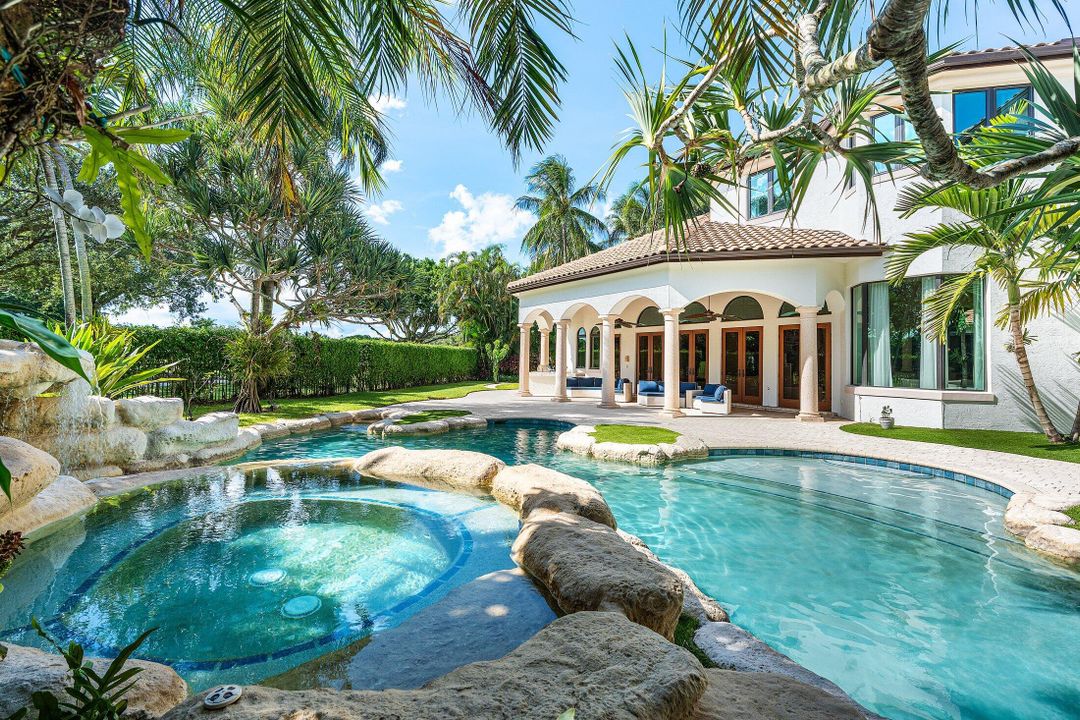 На продажу: $5,270,000 (6 спален, 6 ванн, 6680 Квадратных фут)