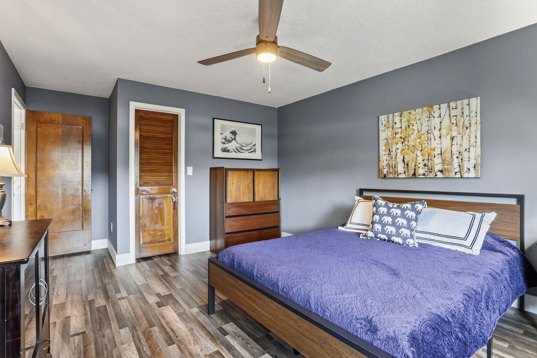 For Sale: $920,000 (4 beds, 2 baths, 2888 Square Feet)