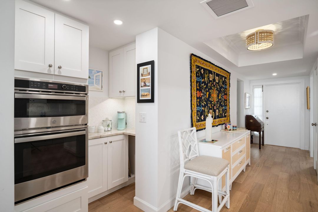 For Sale: $835,000 (2 beds, 2 baths, 1600 Square Feet)