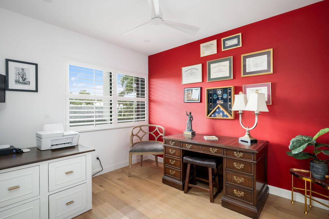 For Sale: $835,000 (2 beds, 2 baths, 1600 Square Feet)