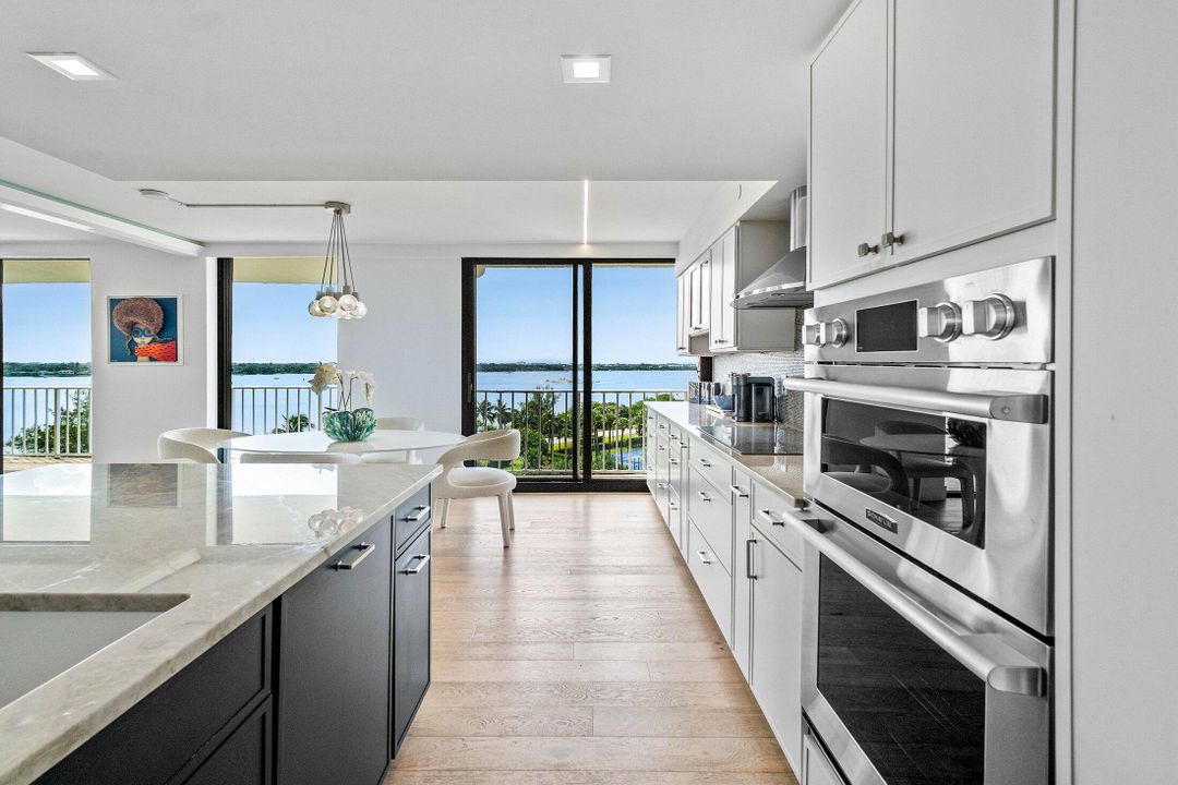 出租: $15,000 (2 贝兹, 2 浴室, 1740 平方英尺)