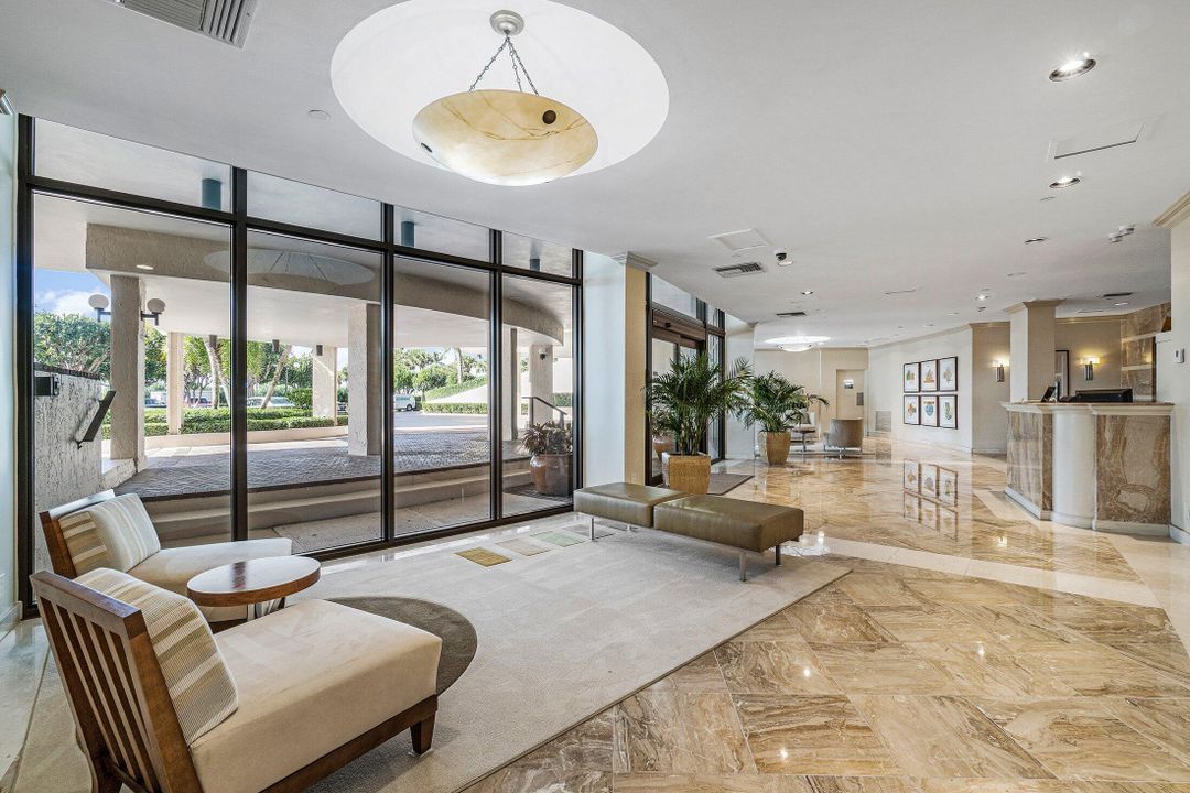 出租: $15,000 (2 贝兹, 2 浴室, 1740 平方英尺)