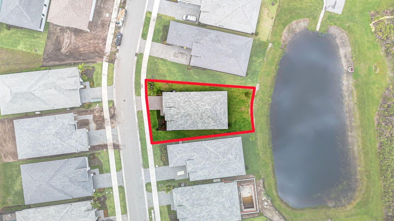 Под контрактом: $849,990 (2 спален, 2 ванн, 1968 Квадратных фут)