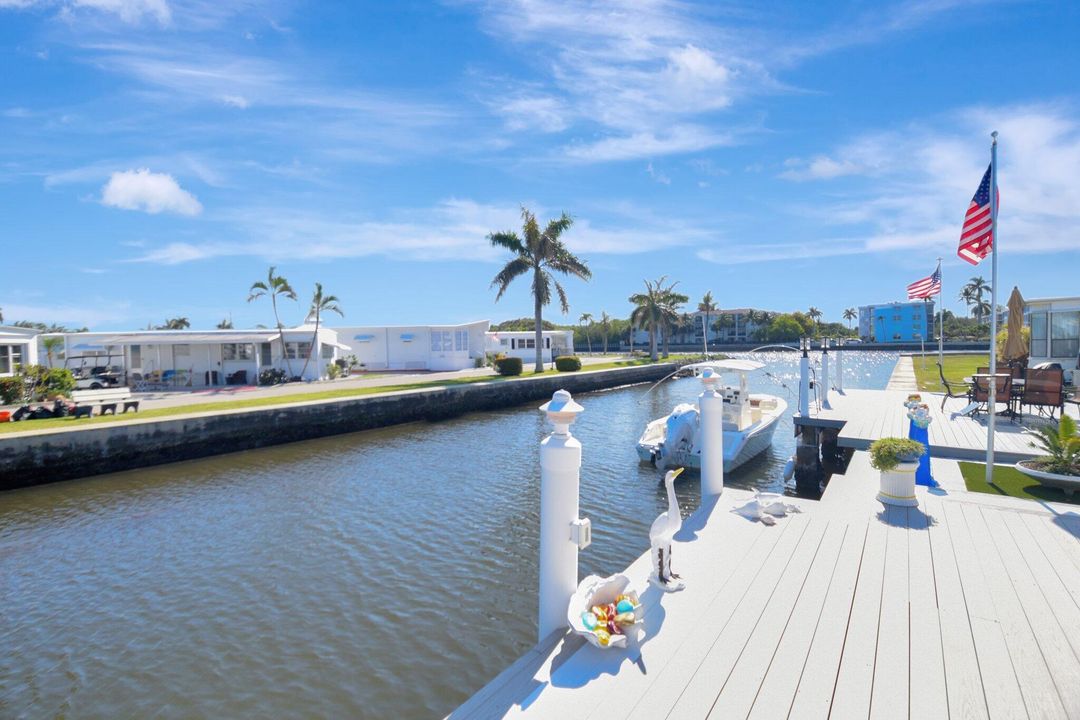 На продажу: $650,000 (2 спален, 2 ванн, 1197 Квадратных фут)