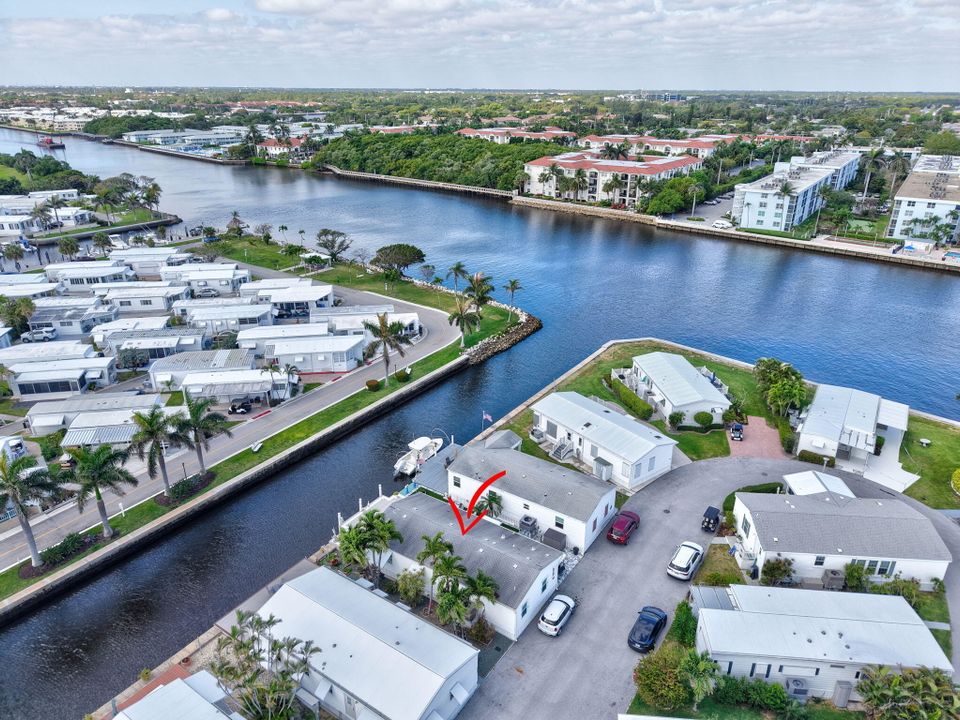 На продажу: $650,000 (2 спален, 2 ванн, 1197 Квадратных фут)