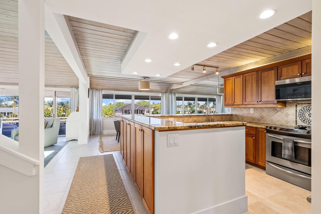 For Sale: $630,000 (2 beds, 2 baths, 1654 Square Feet)