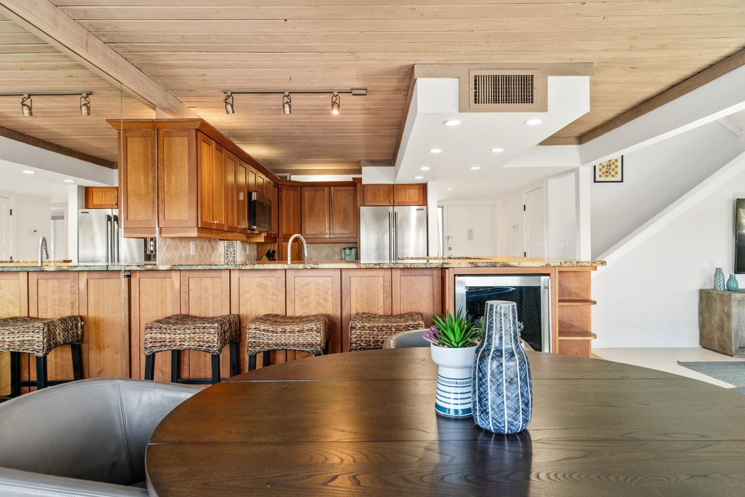 For Sale: $630,000 (2 beds, 2 baths, 1654 Square Feet)