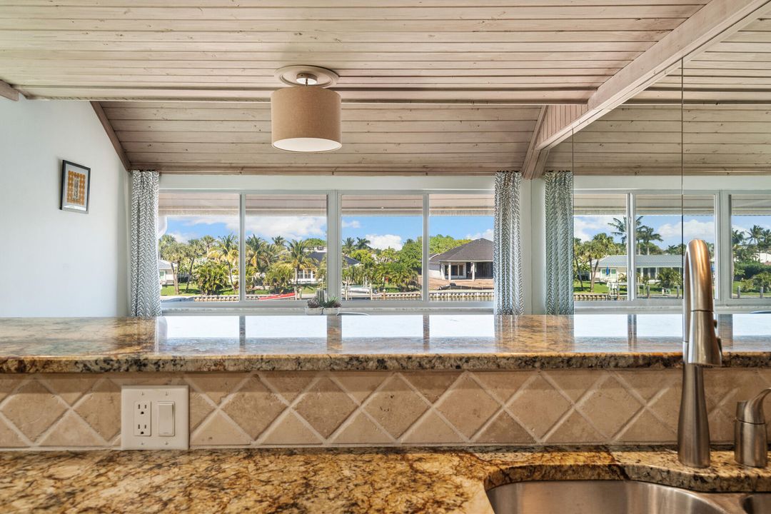 For Sale: $630,000 (2 beds, 2 baths, 1654 Square Feet)