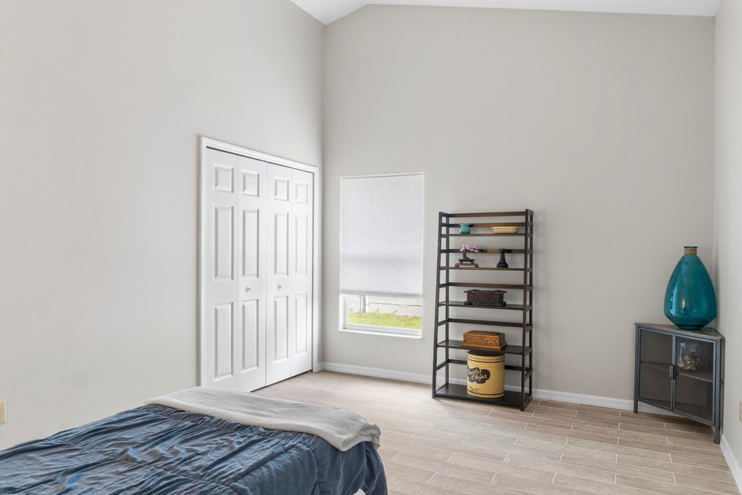 合同活跃: $430,000 (3 贝兹, 2 浴室, 2277 平方英尺)