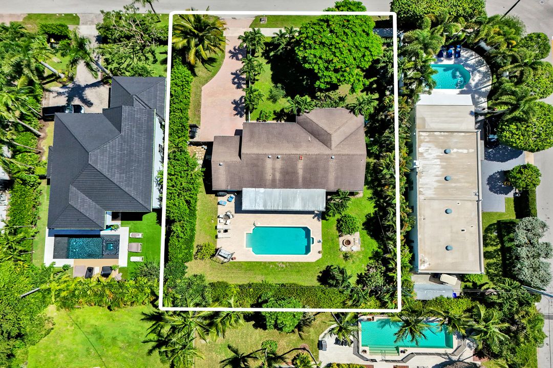 合同活跃: $7,500 (3 贝兹, 2 浴室, 1641 平方英尺)