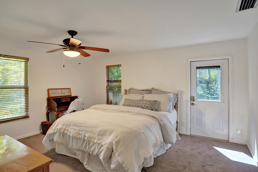 合同活跃: $7,500 (3 贝兹, 2 浴室, 1641 平方英尺)