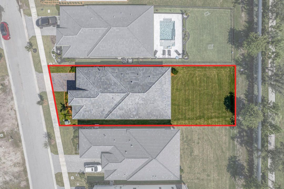 Activo con contrato: $649,990 (4 camas, 3 baños, 2289 Pies cuadrados)