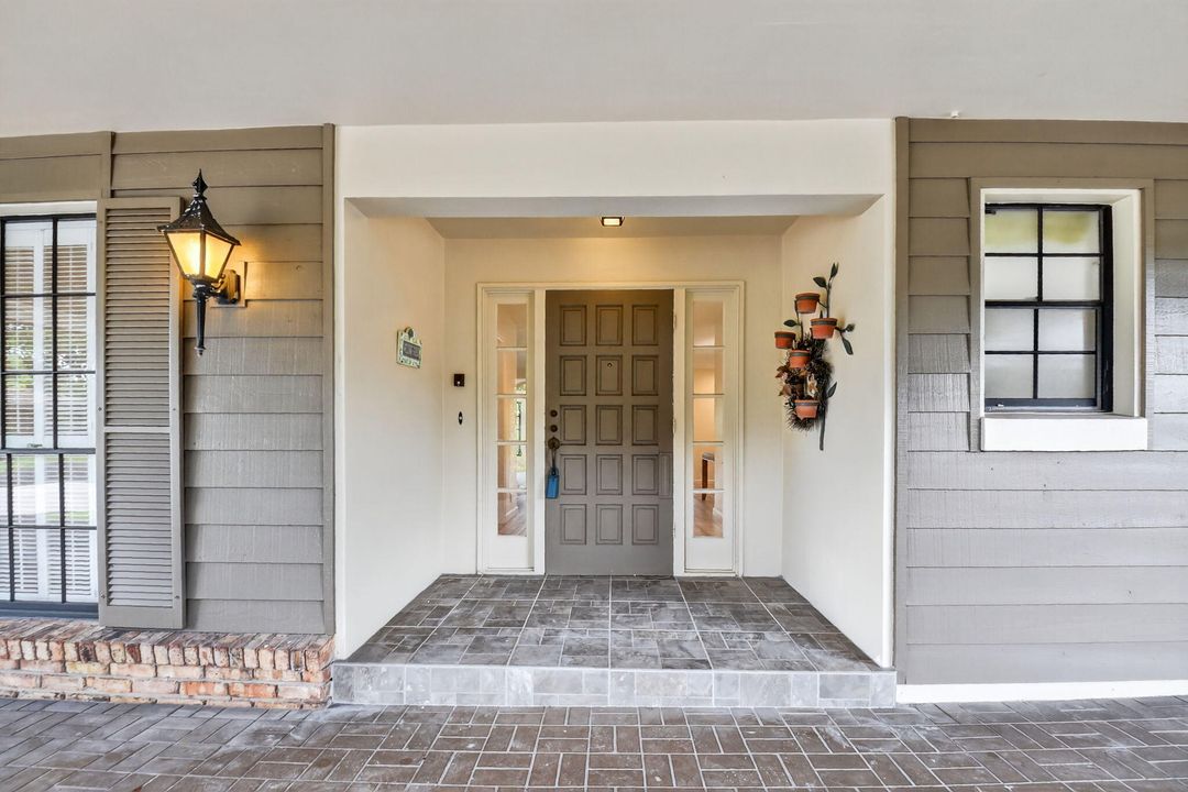 待售: $580,000 (3 贝兹, 2 浴室, 2152 平方英尺)