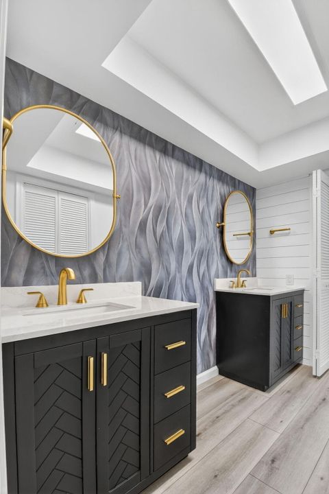 待售: $580,000 (3 贝兹, 2 浴室, 2152 平方英尺)