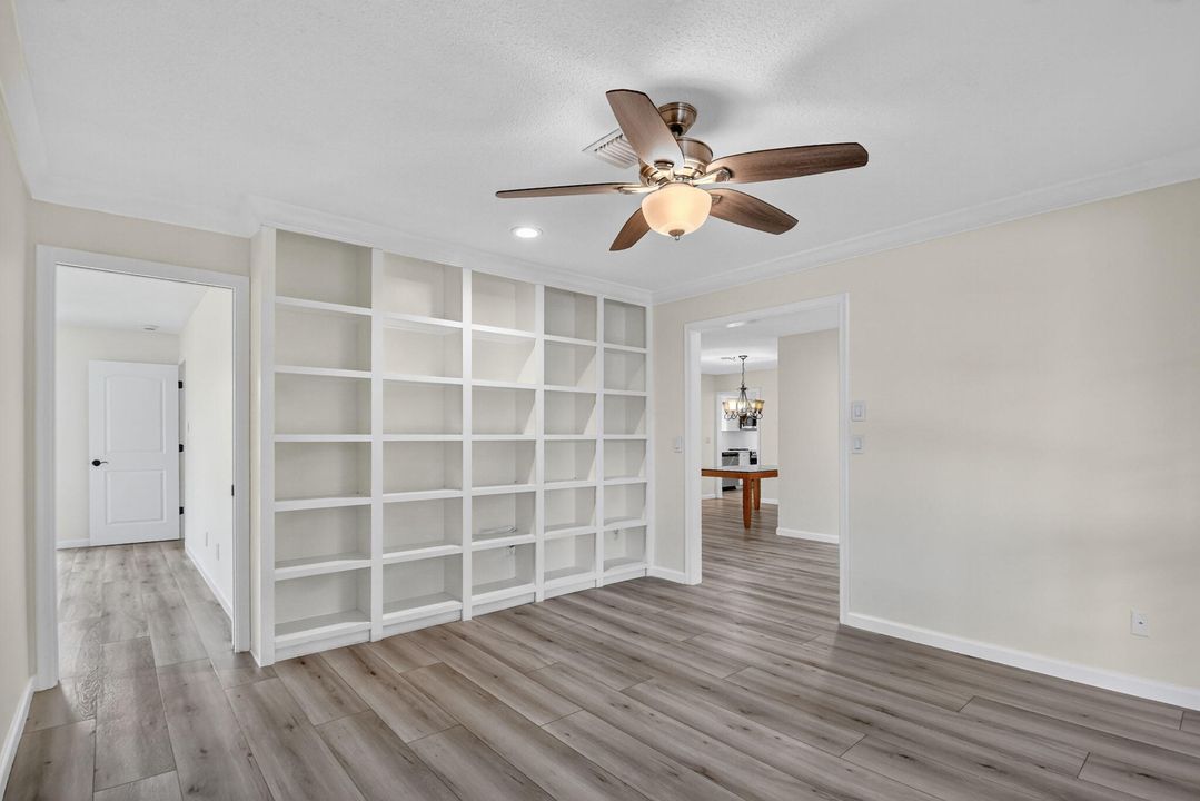 待售: $580,000 (3 贝兹, 2 浴室, 2152 平方英尺)