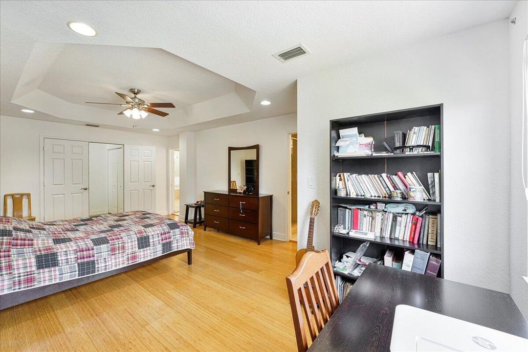 For Rent: $6,300 (4 beds, 4 baths, 2819 Square Feet)