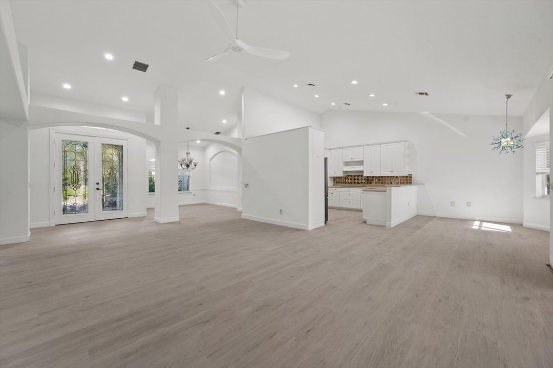 待售: $1,322,800 (4 贝兹, 2 浴室, 2566 平方英尺)