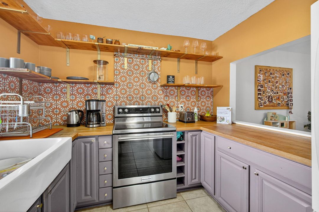 En Venta: $320,000 (2 camas, 2 baños, 1344 Pies cuadrados)