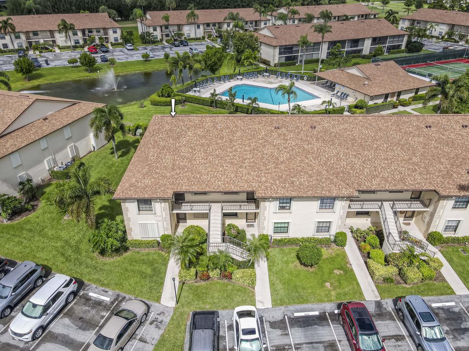 Recently Sold: $359,000 (2 beds, 2 baths, 1178 Square Feet)