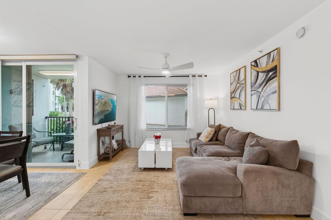 En Venta: $299,995 (3 camas, 2 baños, 1233 Pies cuadrados)