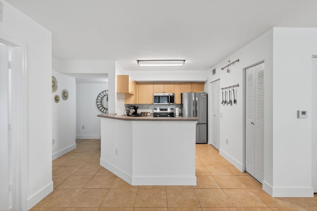 En Venta: $299,995 (3 camas, 2 baños, 1233 Pies cuadrados)