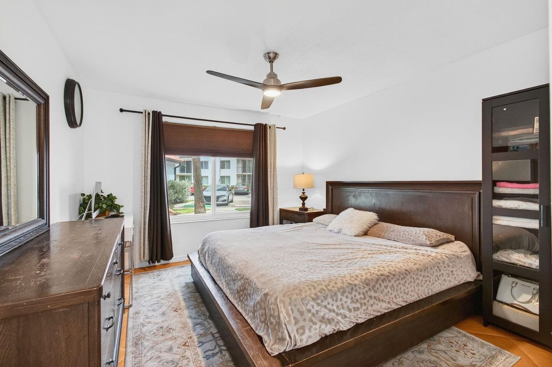 En Venta: $299,995 (3 camas, 2 baños, 1233 Pies cuadrados)