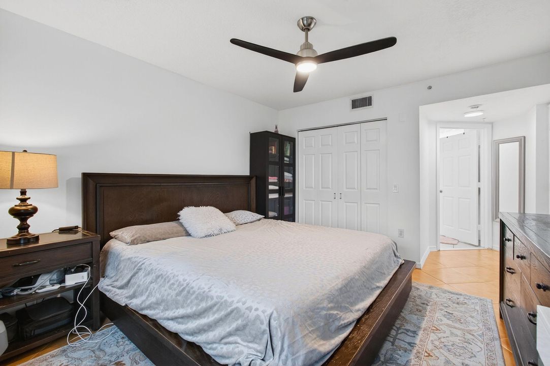 En Venta: $299,995 (3 camas, 2 baños, 1233 Pies cuadrados)