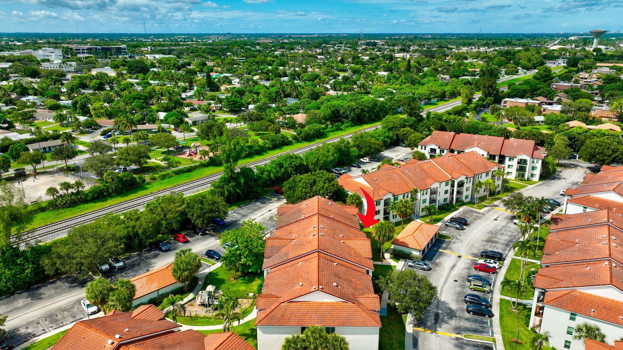 En Venta: $299,995 (3 camas, 2 baños, 1233 Pies cuadrados)