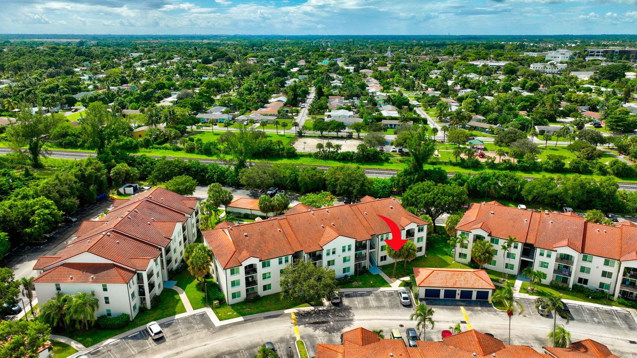 En Venta: $299,995 (3 camas, 2 baños, 1233 Pies cuadrados)