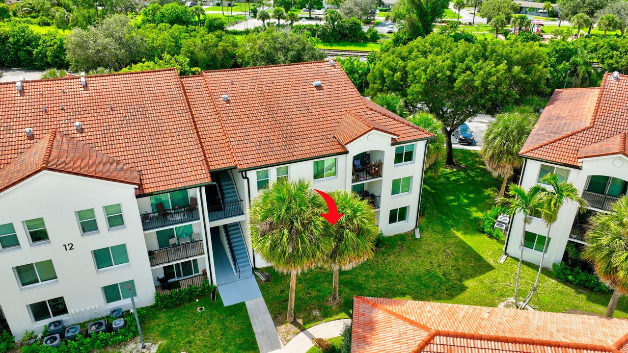 En Venta: $299,995 (3 camas, 2 baños, 1233 Pies cuadrados)