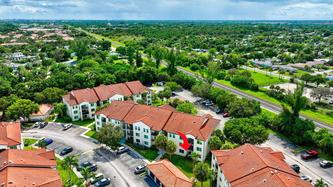 En Venta: $299,995 (3 camas, 2 baños, 1233 Pies cuadrados)