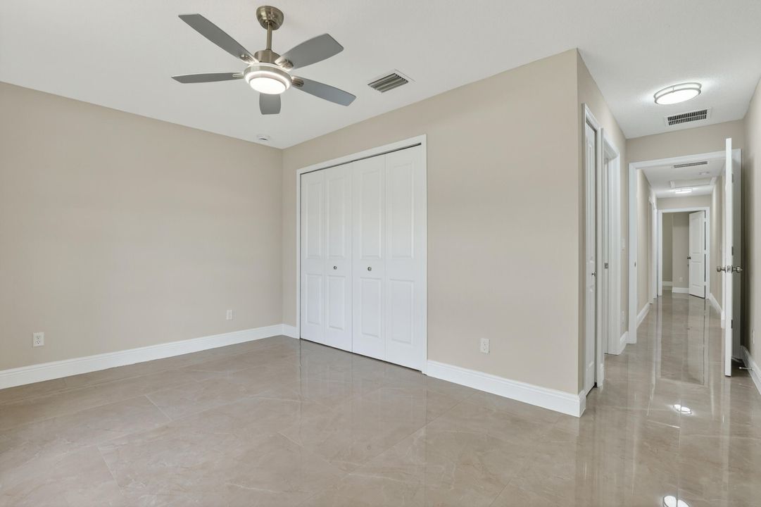 Под контрактом: $545,000 (4 спален, 3 ванн, 2183 Квадратных фут)