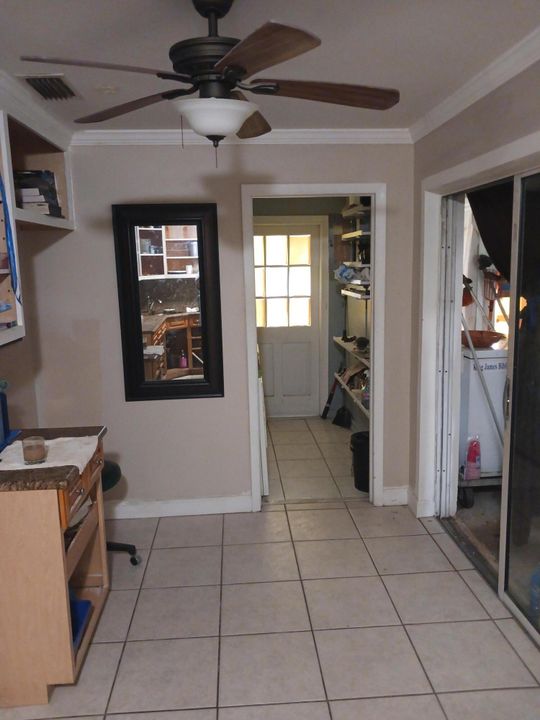 Active With Contract: $400,000 (3 beds, 2 baths, 1008 Square Feet)