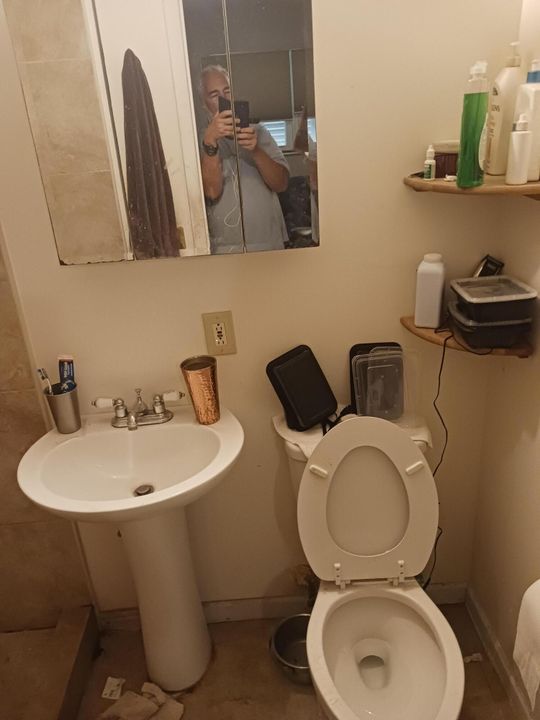 Active With Contract: $400,000 (3 beds, 2 baths, 1008 Square Feet)