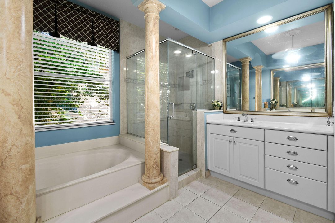 Activo con contrato: $1,295,000 (5 camas, 4 baños, 3618 Pies cuadrados)