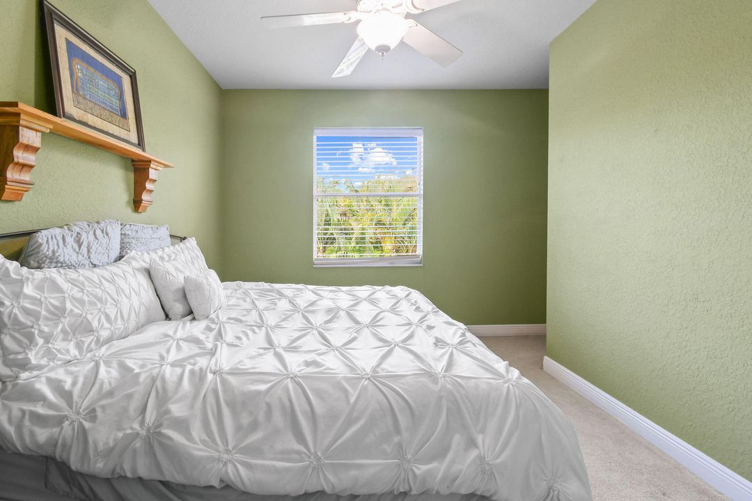 Activo con contrato: $1,295,000 (5 camas, 4 baños, 3618 Pies cuadrados)