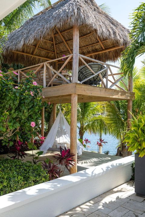 待售: $5,350,000 (4 贝兹, 4 浴室, 5532 平方英尺)