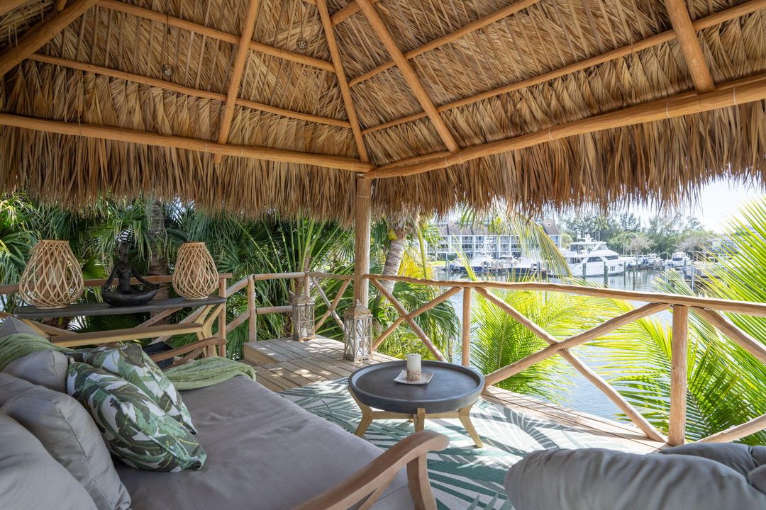 待售: $5,350,000 (4 贝兹, 4 浴室, 5532 平方英尺)