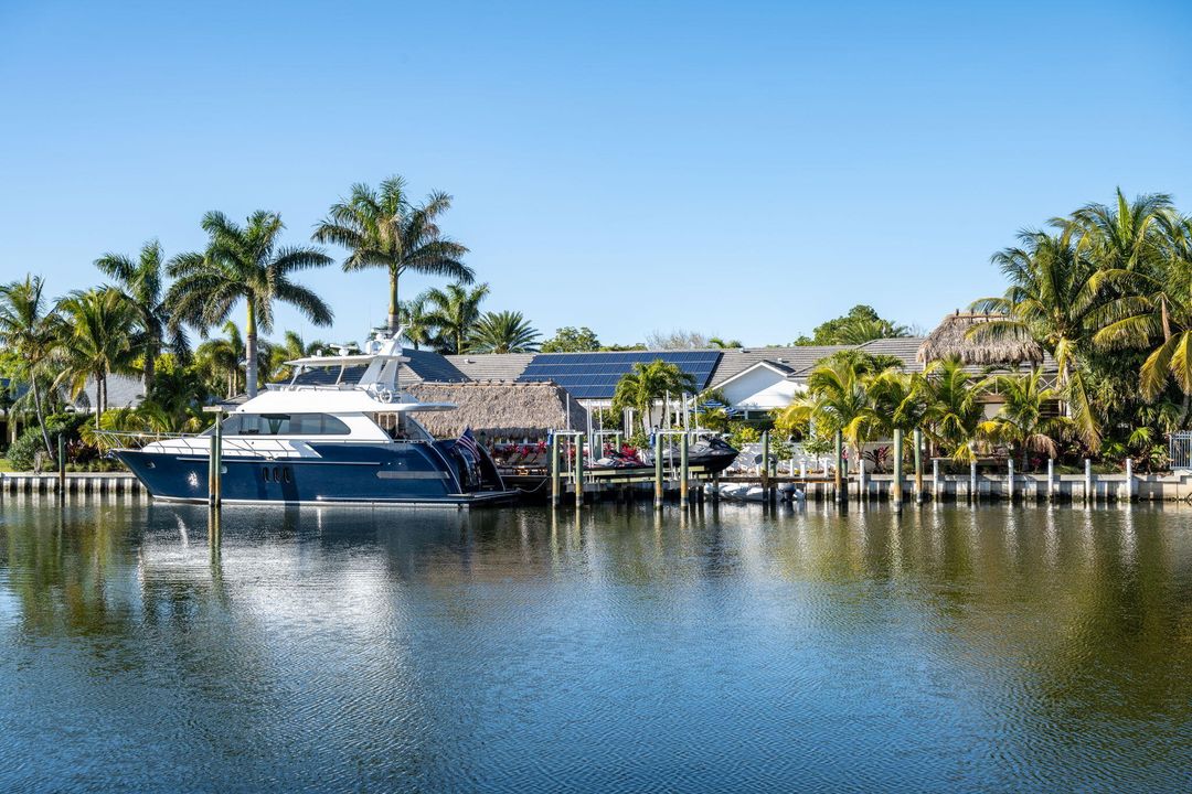 待售: $5,350,000 (4 贝兹, 4 浴室, 5532 平方英尺)