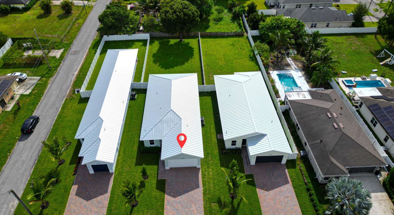 Activo con contrato: $749,000 (4 camas, 3 baños, 1947.5 Pies cuadrados)