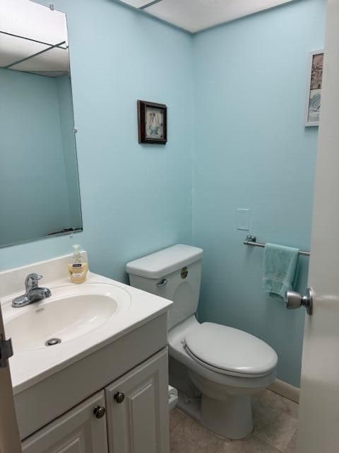 待售: $67,000 (1 贝兹, 1 浴室, 720 平方英尺)