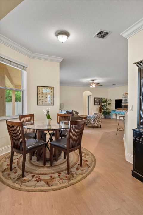 For Rent: $9,000 (4 beds, 3 baths, 2438 Square Feet)