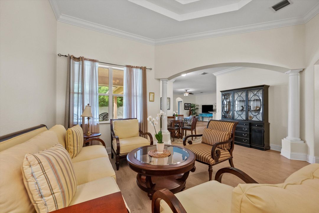 For Rent: $9,000 (4 beds, 3 baths, 2438 Square Feet)