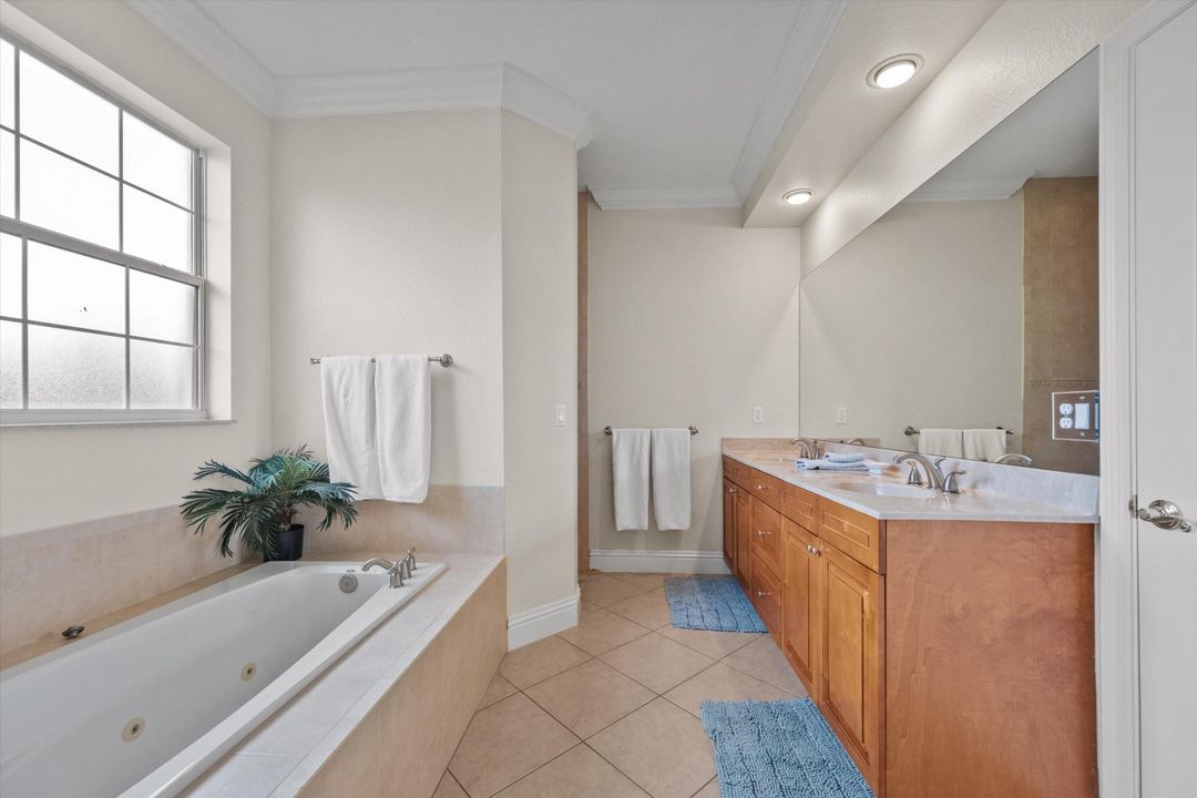 For Rent: $9,000 (4 beds, 3 baths, 2438 Square Feet)