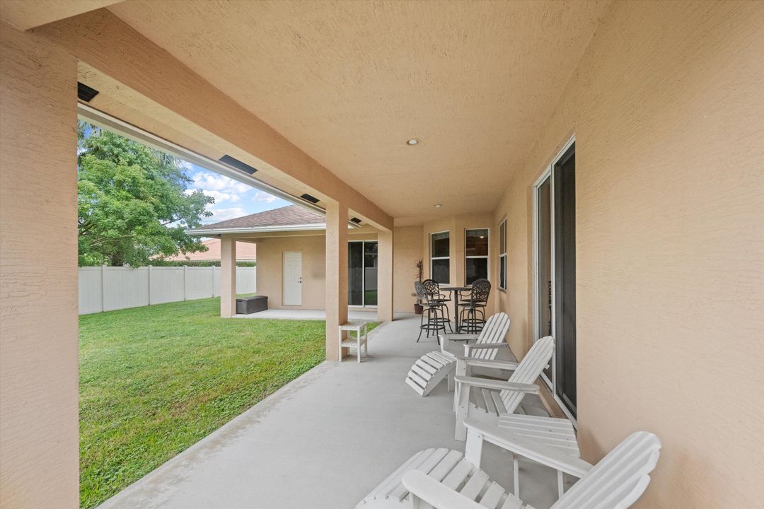 For Rent: $9,000 (4 beds, 3 baths, 2438 Square Feet)