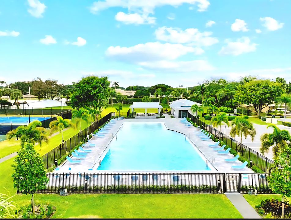 For Rent: $3,850 (4 beds, 2 baths, 2301 Square Feet)