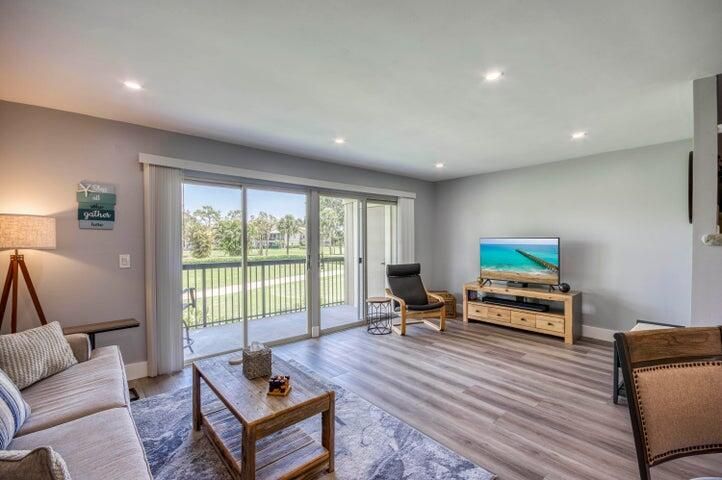 En Renta: $4,800 (2 camas, 2 baños, 1230 Pies cuadrados)