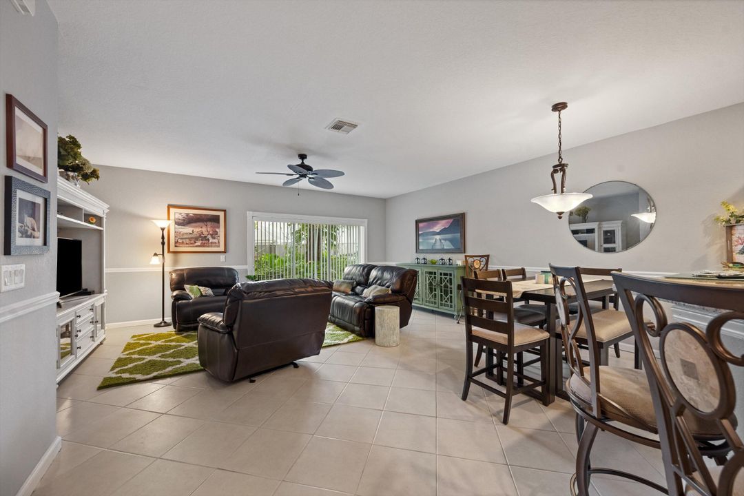 合同活跃: $395,000 (3 贝兹, 2 浴室, 1568 平方英尺)