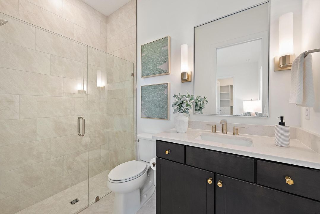 На продажу: $5,699,000 (6 спален, 6 ванн, 5762 Квадратных фут)